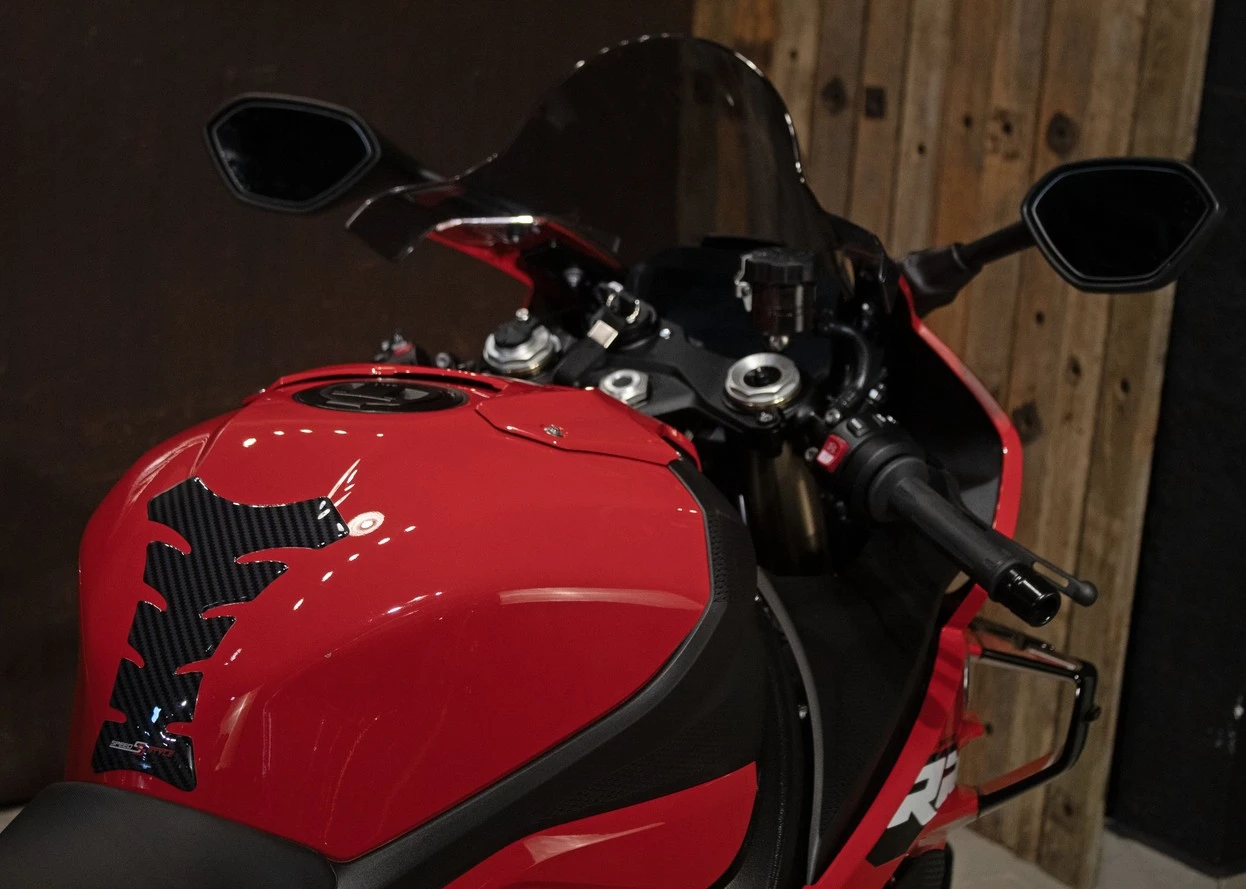 BMW S 1000 RR