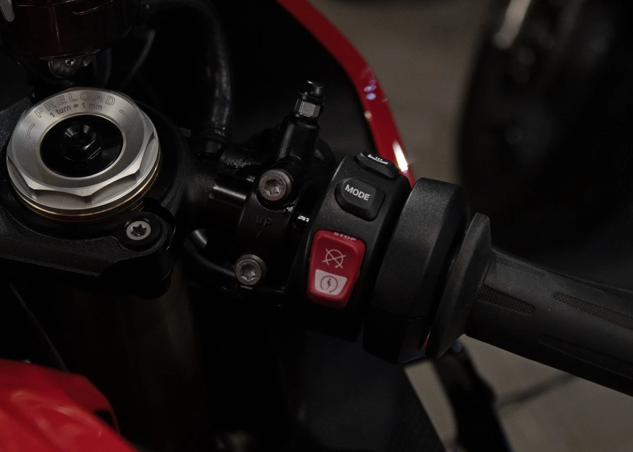 BMW S 1000 RR