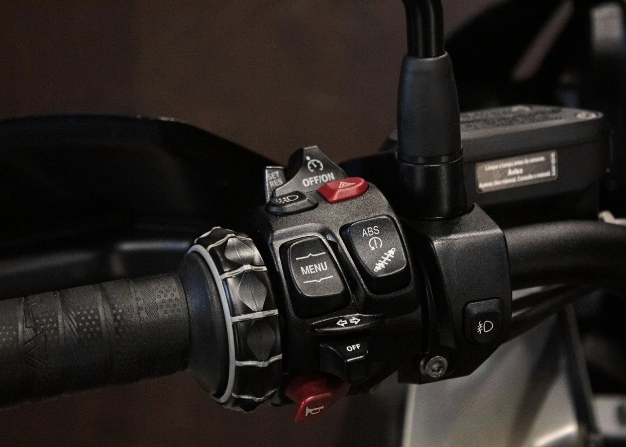 BMW R 1250 GS ADVENTURE PREMIUM + EXCLUSIVE 