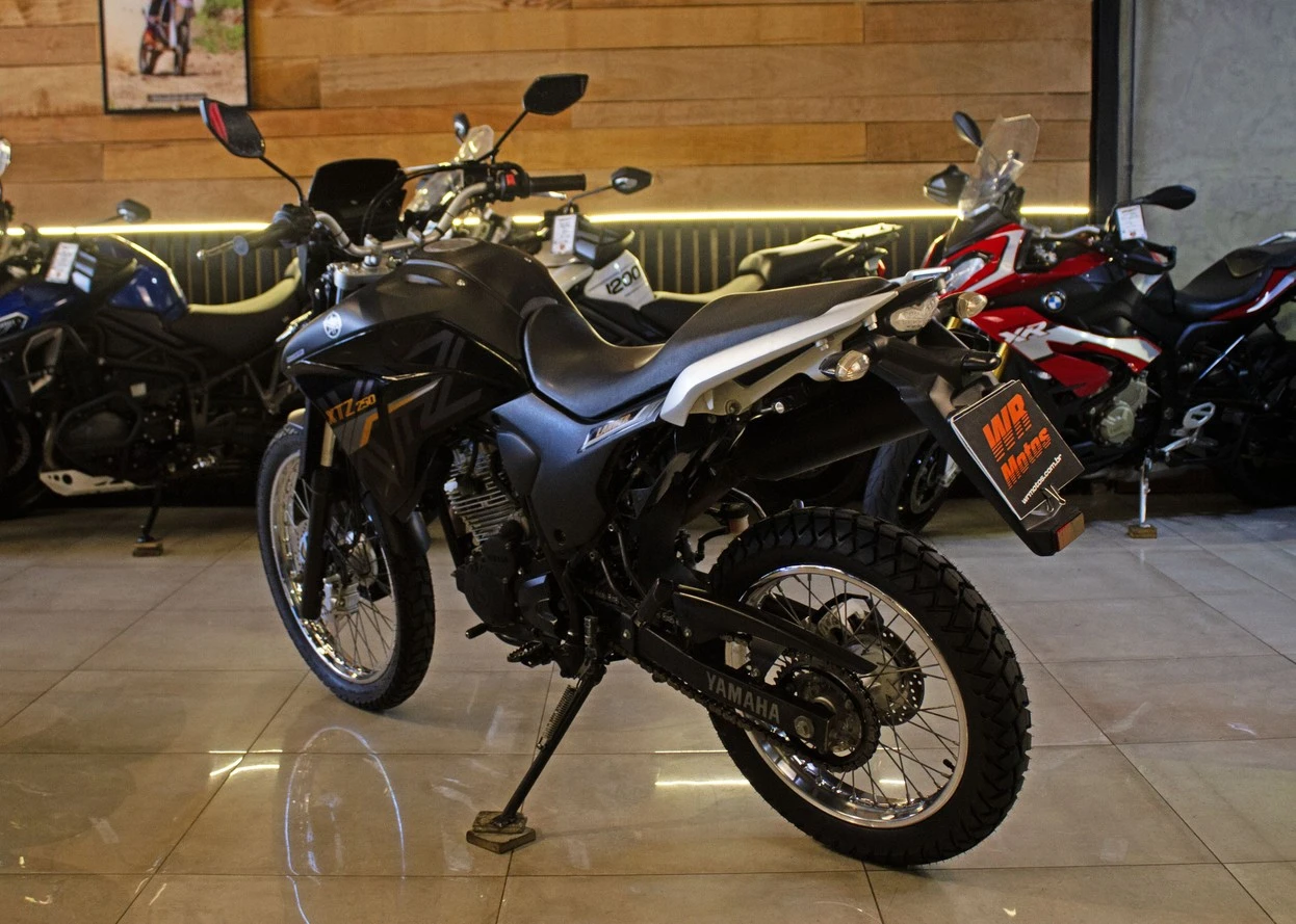 YAMAHA XTZ 250 LANDER