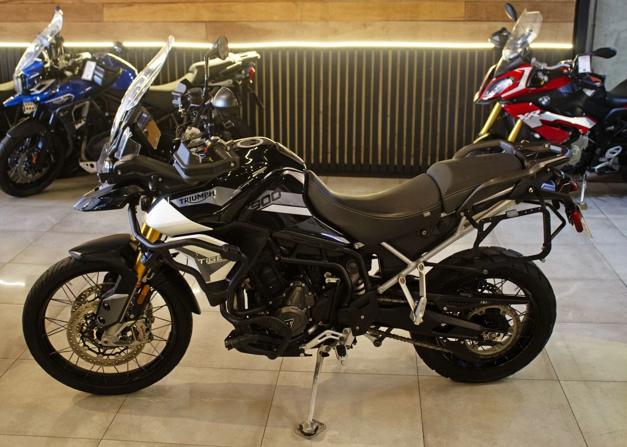 TRIUMPH TIGER 900 RALLY