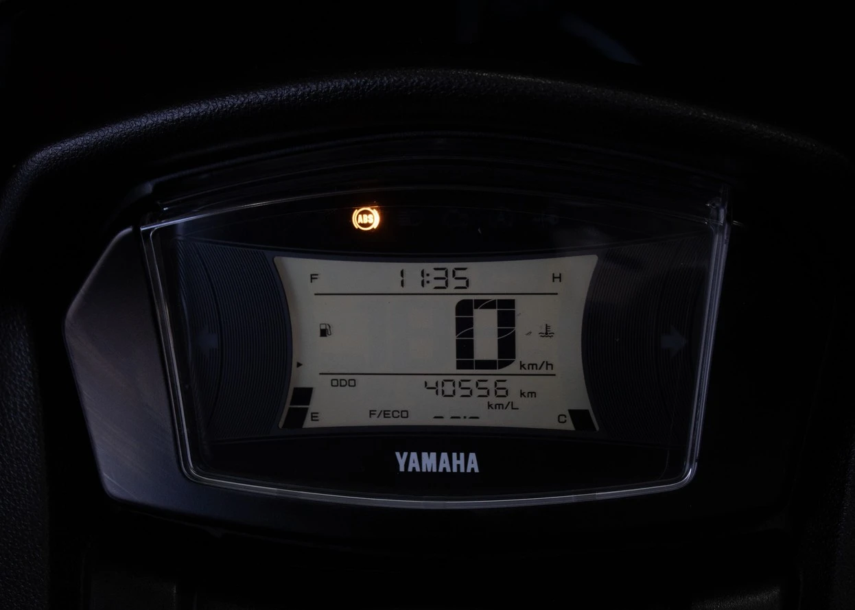 YAMAHA NMAX 160 ABS