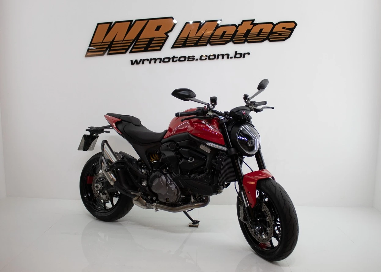 DUCATI MONSTER 937