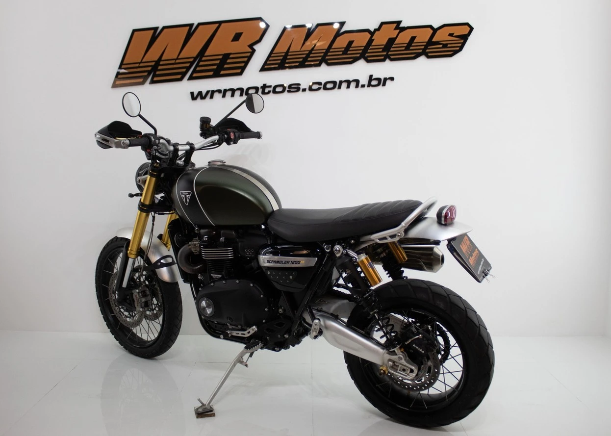 TRIUMPH BONNEVILLE SCRAMBLER 1200 XE