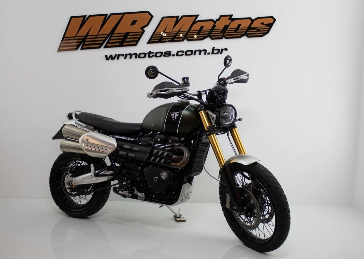 TRIUMPH BONNEVILLE SCRAMBLER 1200 XE
