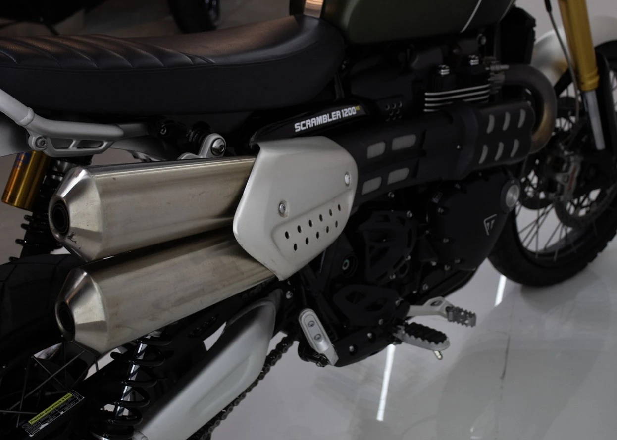 TRIUMPH BONNEVILLE SCRAMBLER 1200 XE