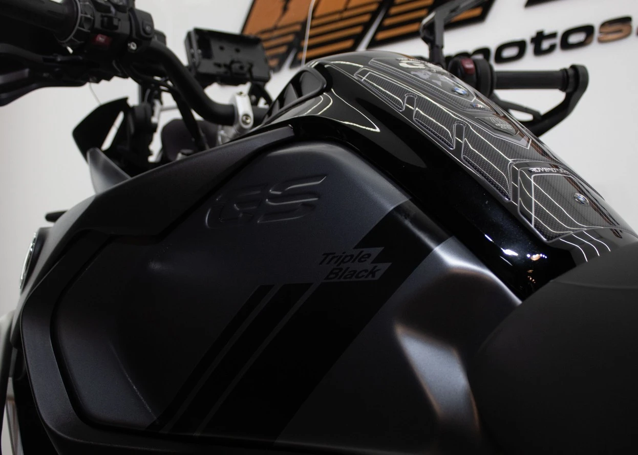 BMW R 1250 GS ADVENTURE TRIPLE BLACK