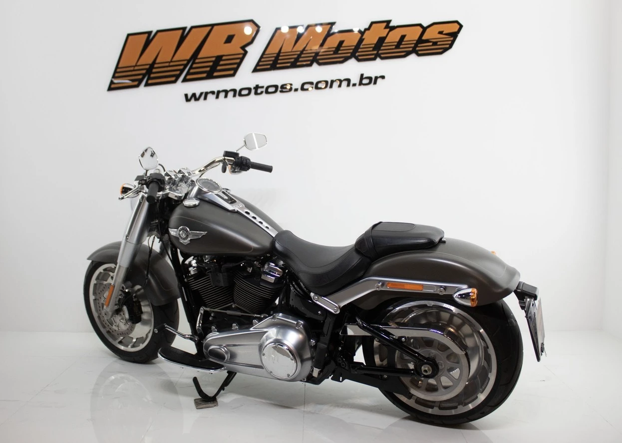 HARLEY-DAVIDSON SOFTAIL FAT BOY