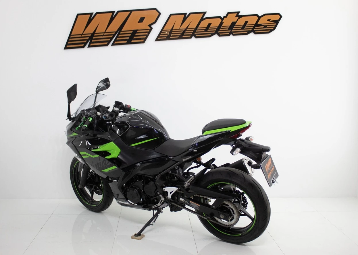 KAWASAKI NINJA 400