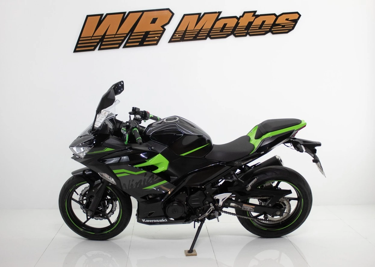 KAWASAKI NINJA 400