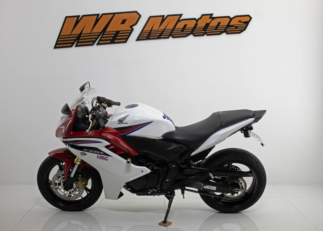 HONDA CBR 600F