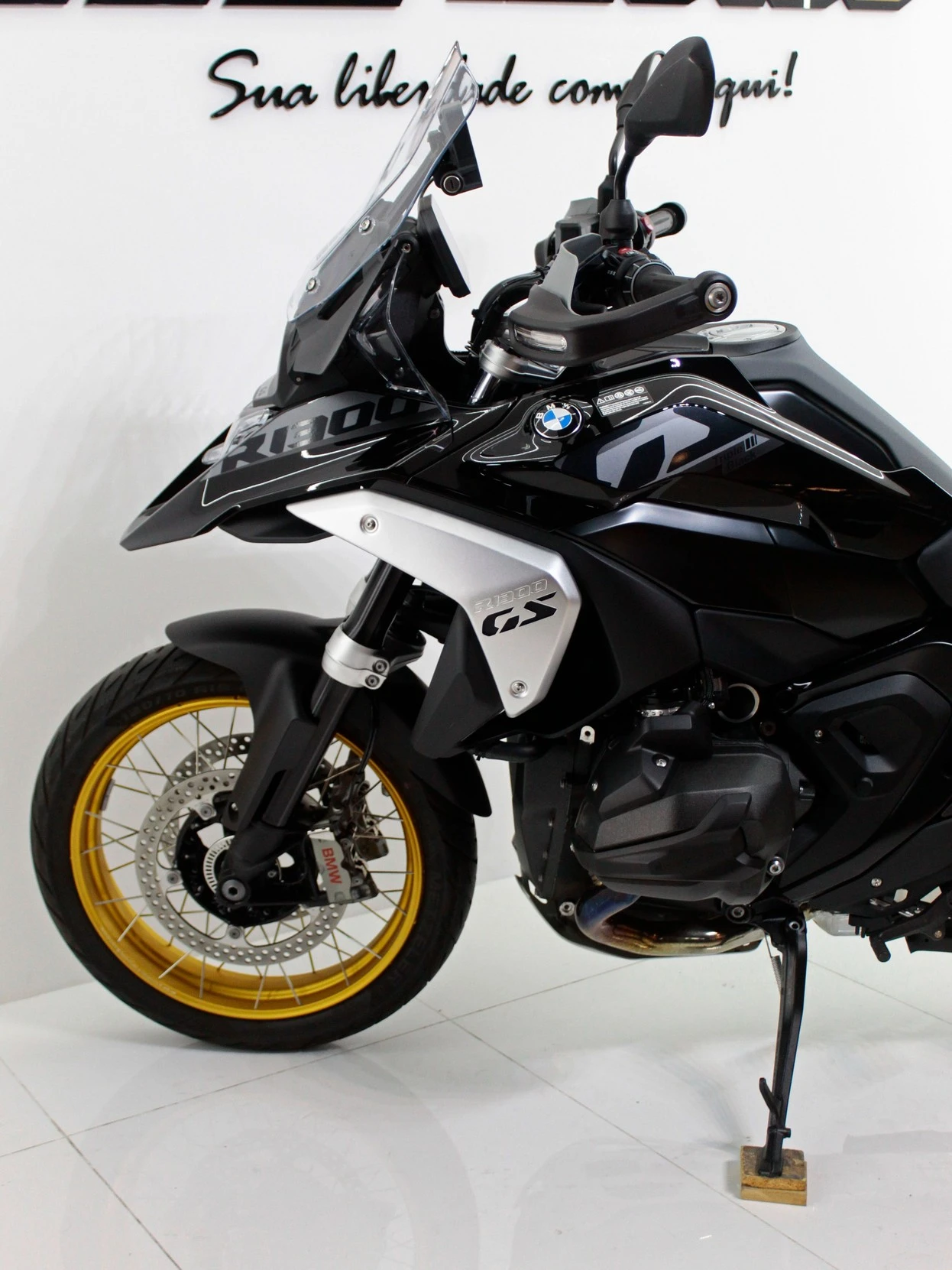 BMW R 1300 GS TRIPLE BLACK