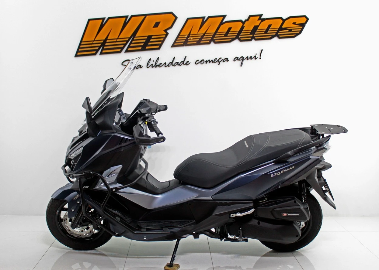 DAFRA CRUISYM 300