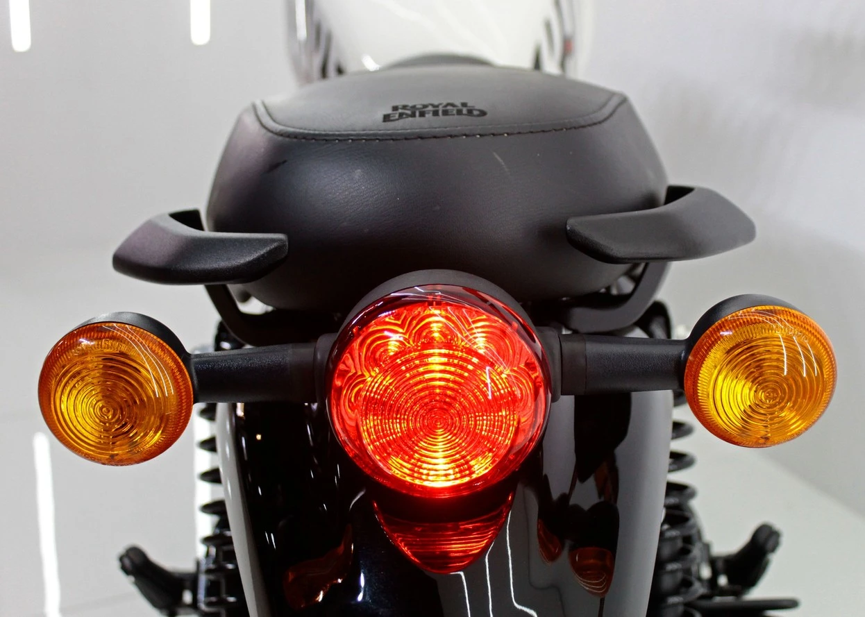 ROYAL ENFIELD HUNTER 350