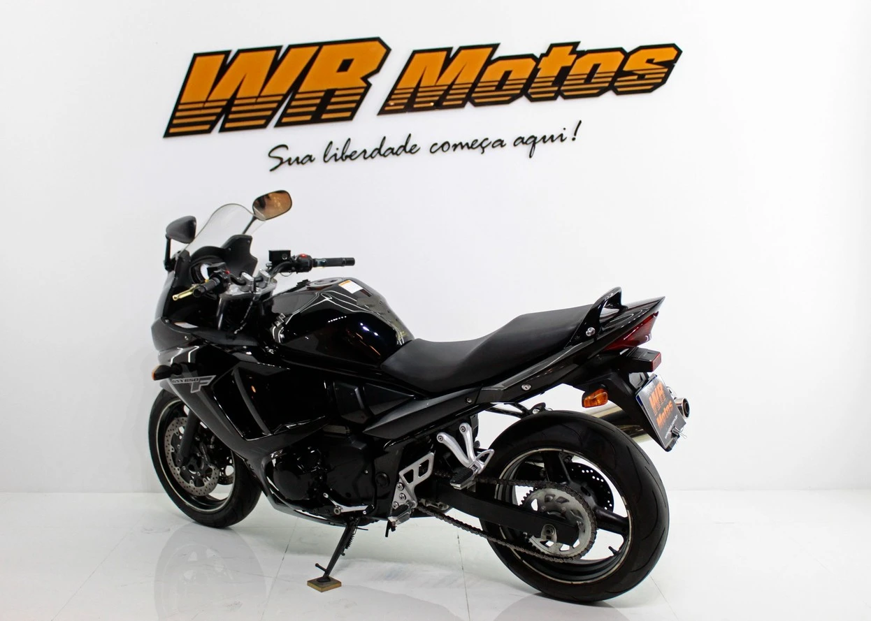 SUZUKI GSX 650 F