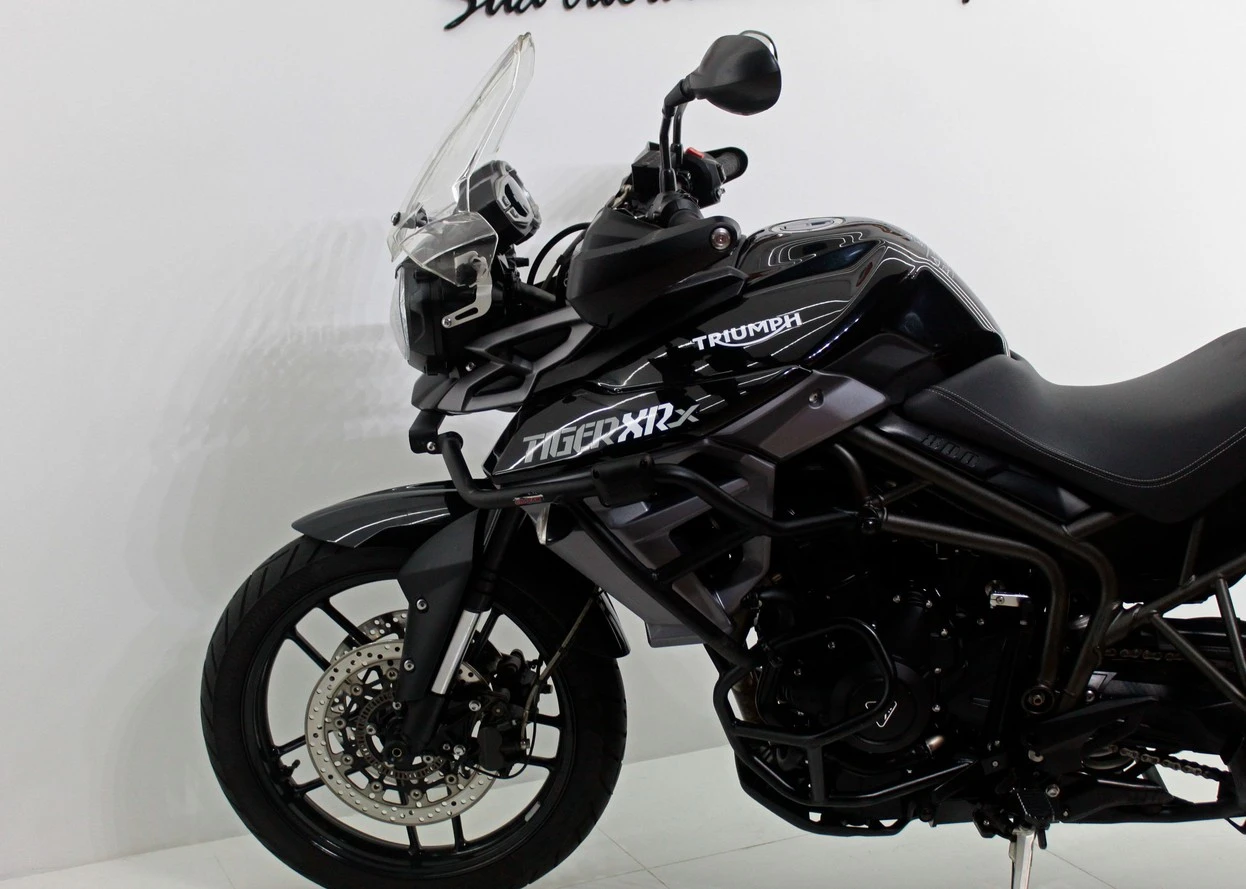 TRIUMPH TIGER 800 XRX