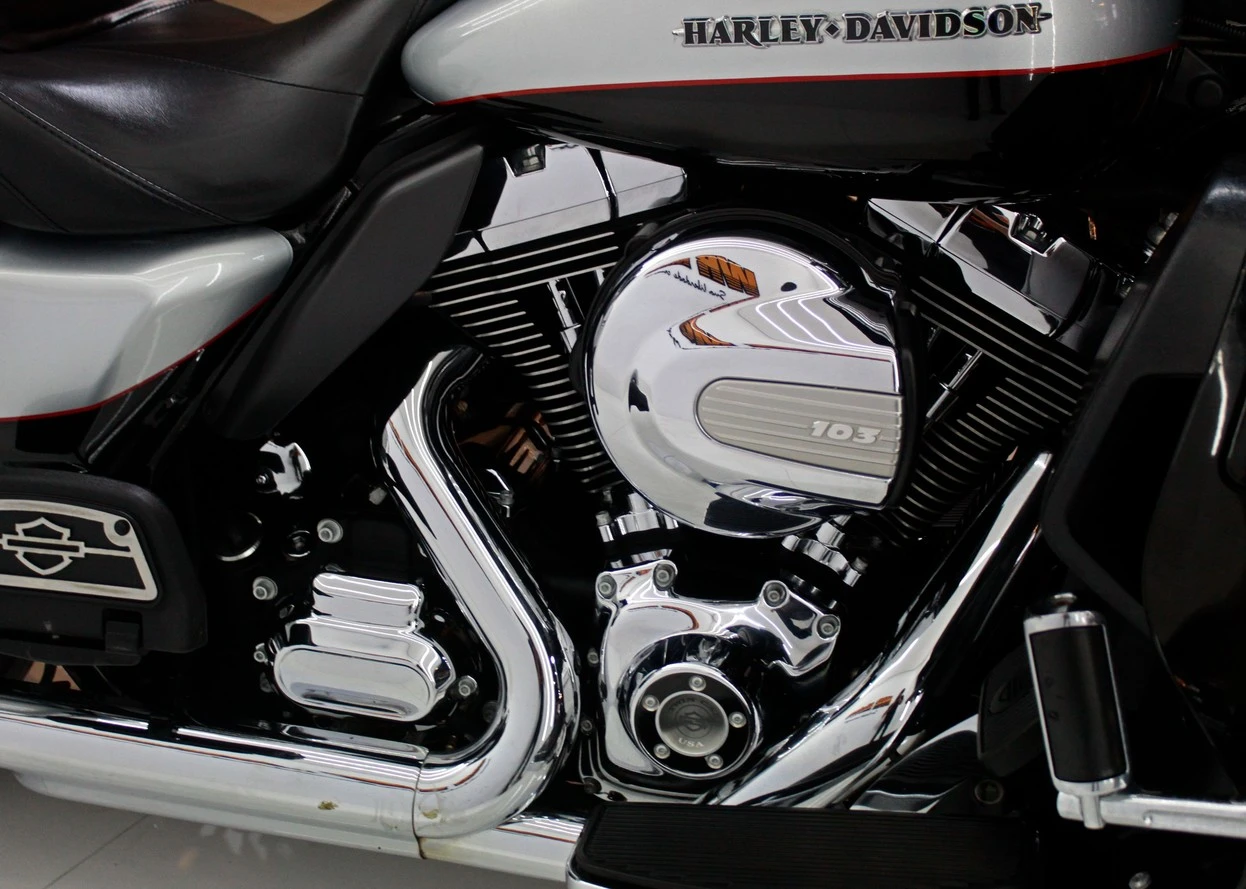 HARLEY-DAVIDSON ULTRA LIMITED