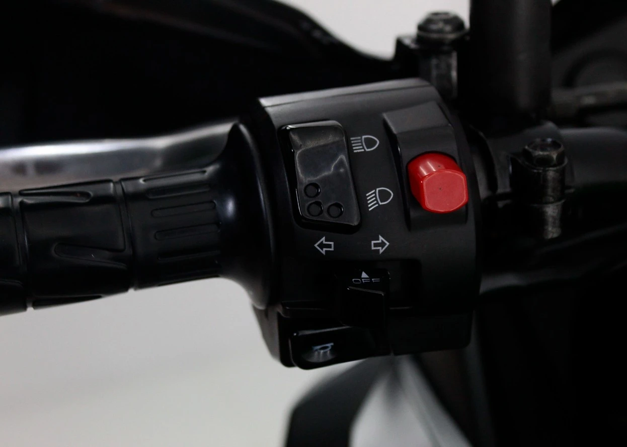 KAWASAKI VERSYS-X 300