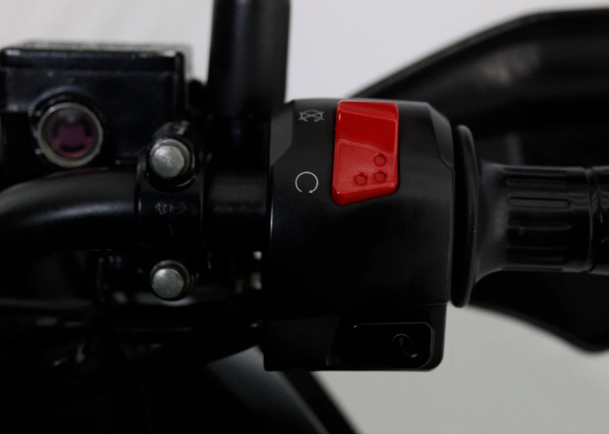 KAWASAKI VERSYS-X 300