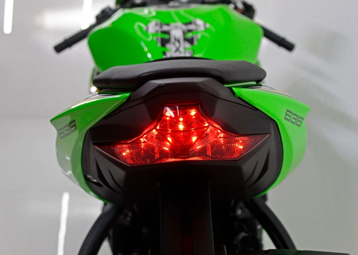 KAWASAKI NINJA ZX-6R 636 CC