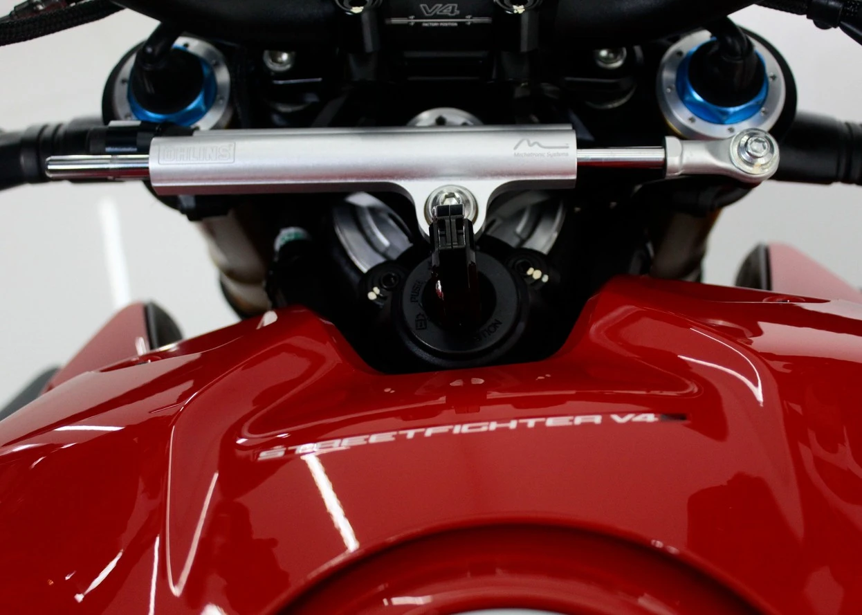 DUCATI STREETFIGHTER V4 S