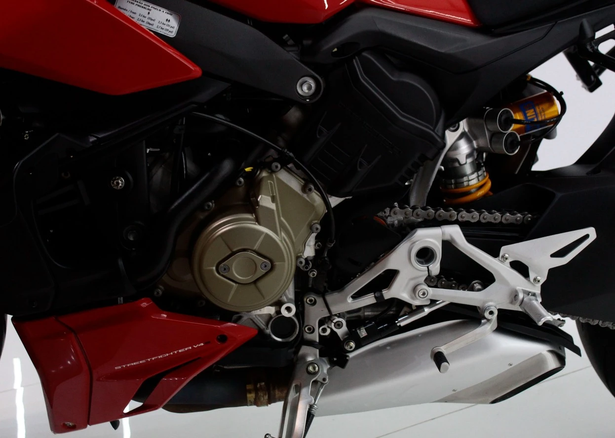 DUCATI STREETFIGHTER V4 S