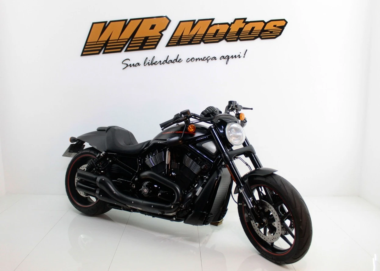 HARLEY-DAVIDSON NIGHT ROD SPECIAL