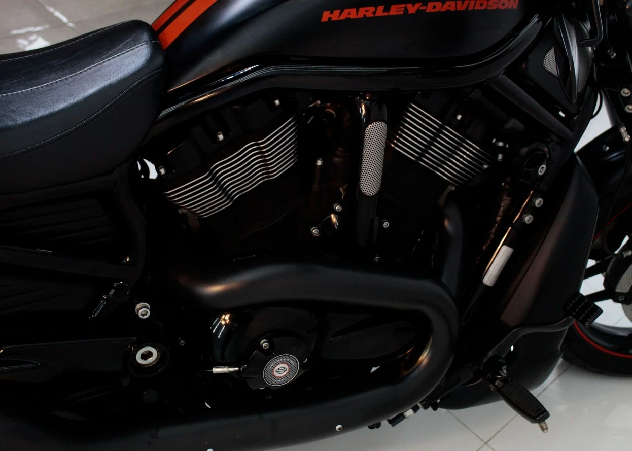 HARLEY-DAVIDSON NIGHT ROD SPECIAL