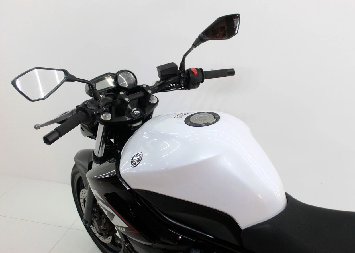 YAMAHA XJ6 N SP