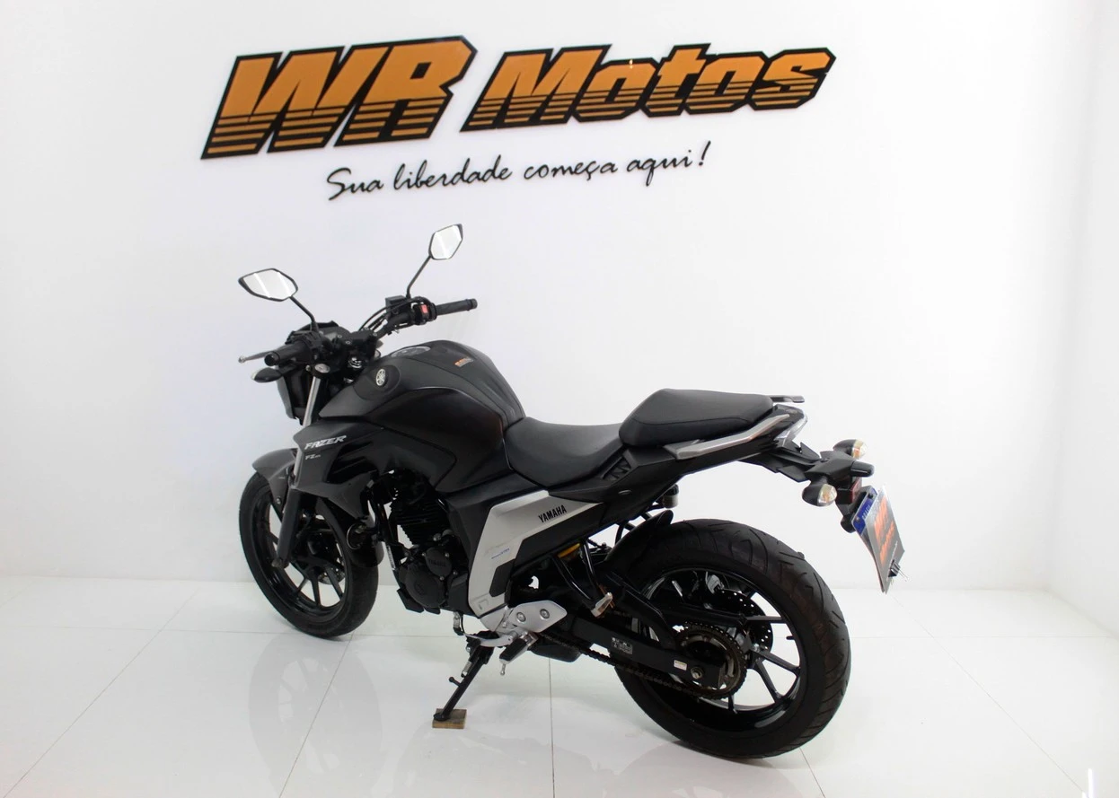 YAMAHA FZ25 FAZER ABS