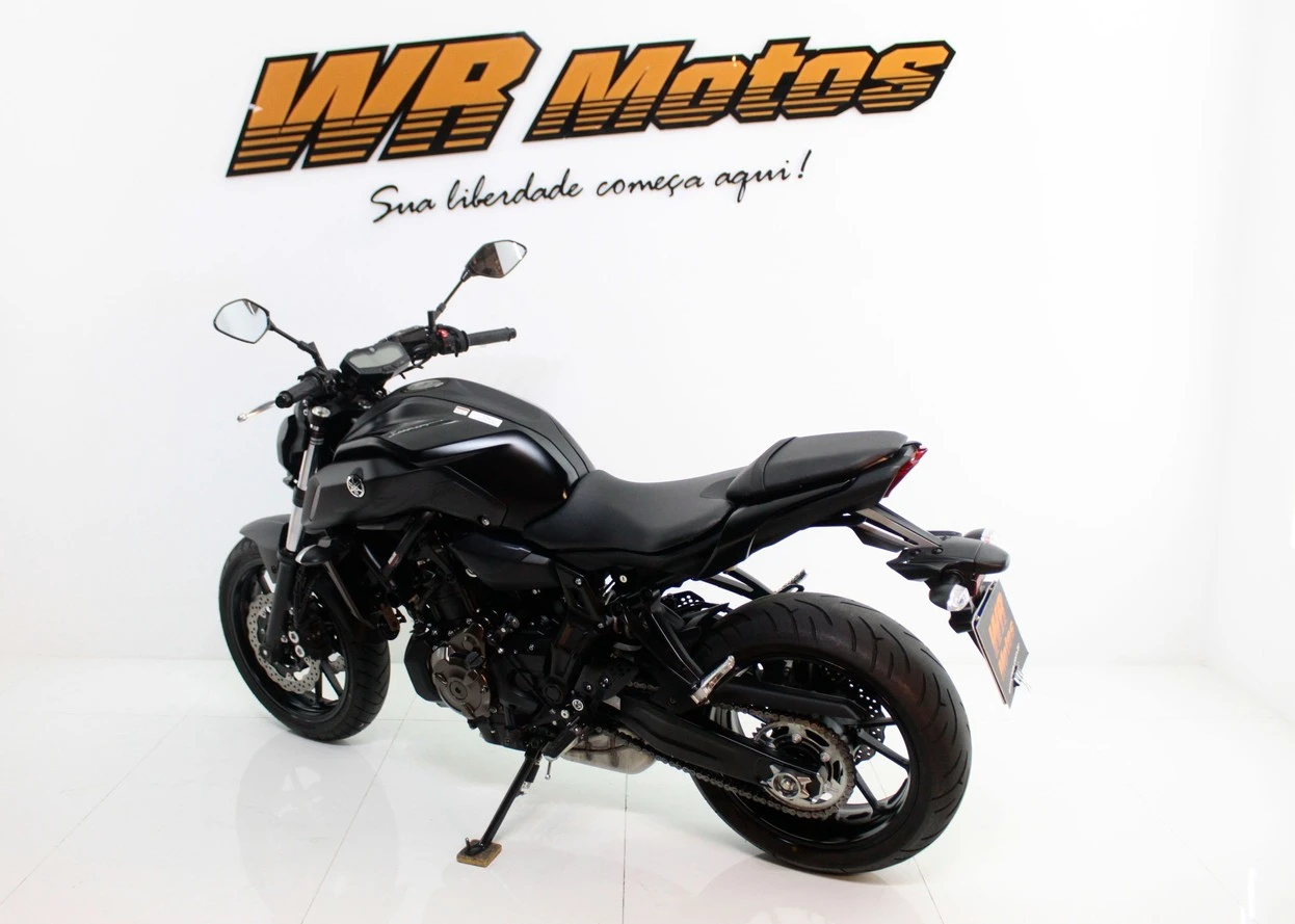 YAMAHA MT-07 ABS