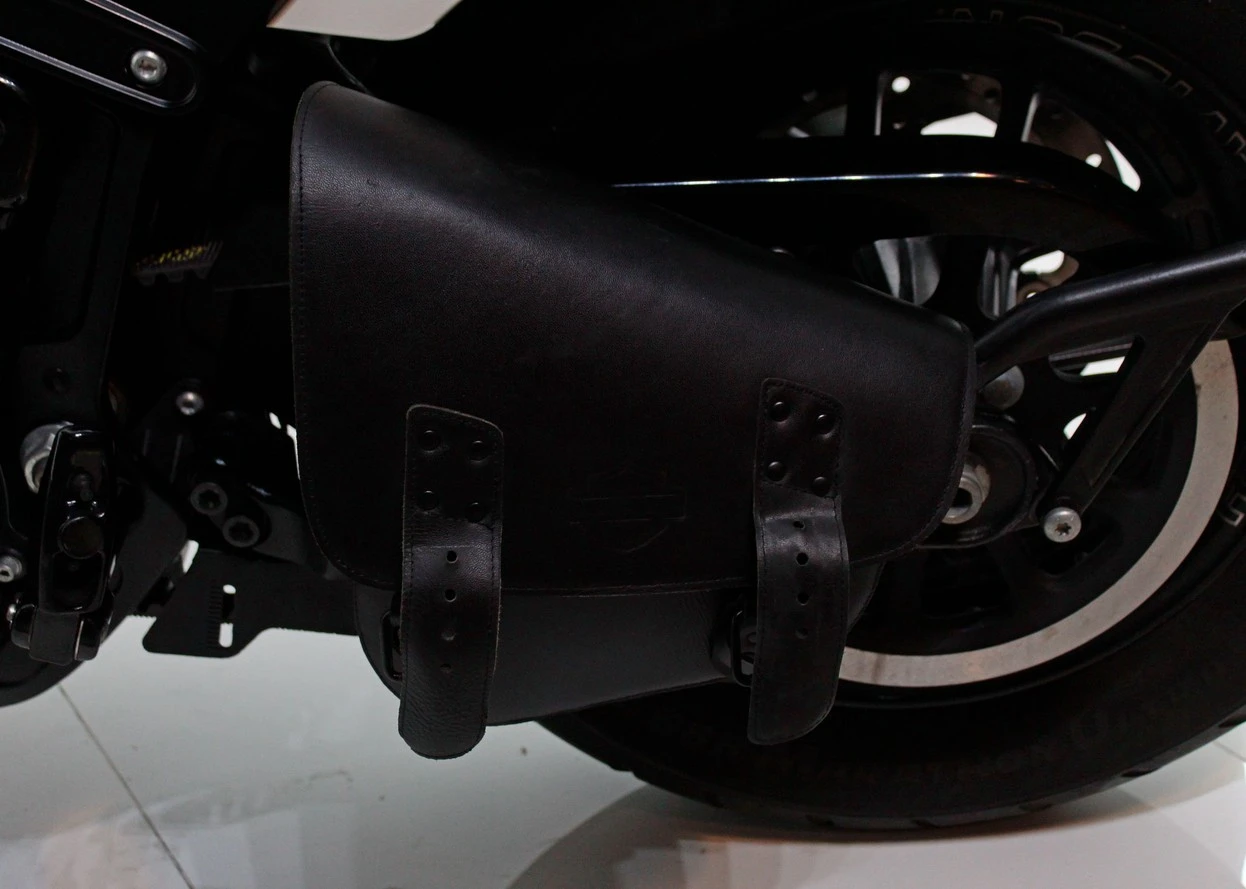 HARLEY-DAVIDSON SOFTAIL FAT BOB 107