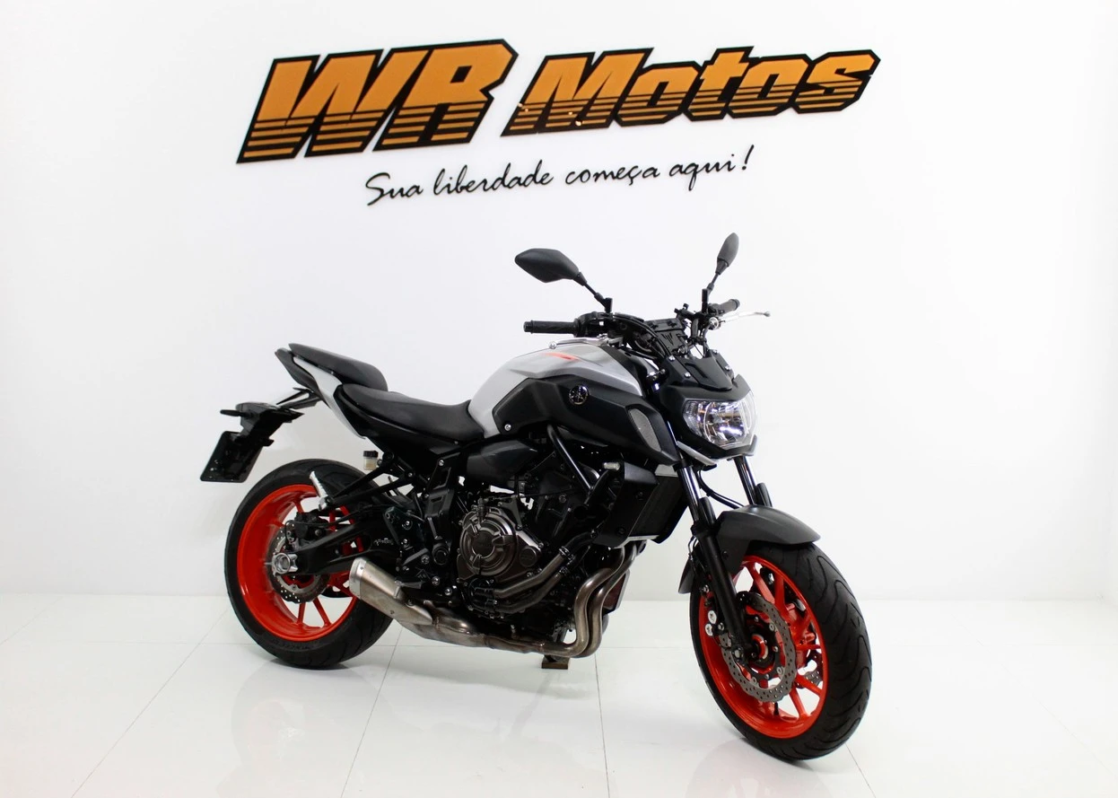 YAMAHA MT-07 ABS