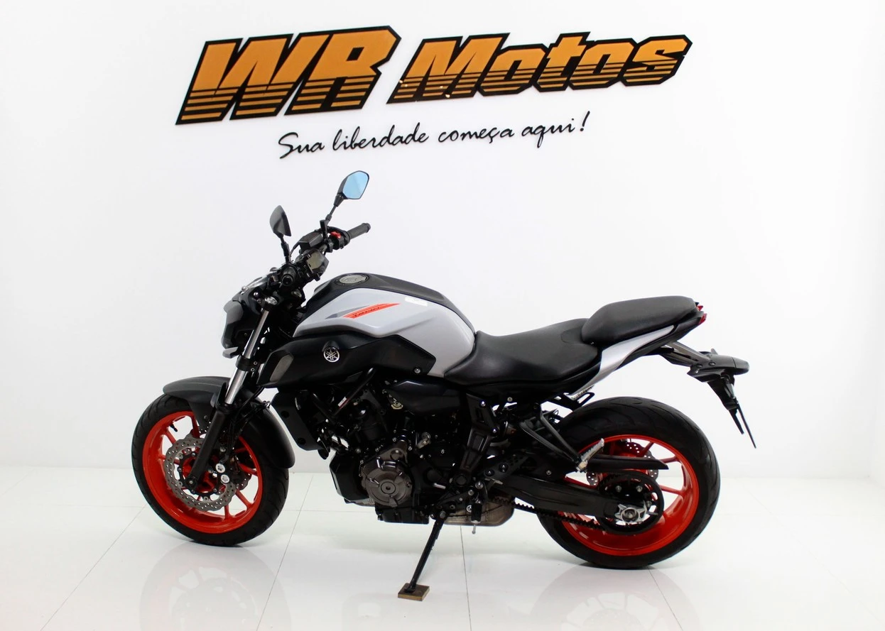 YAMAHA MT-07 ABS