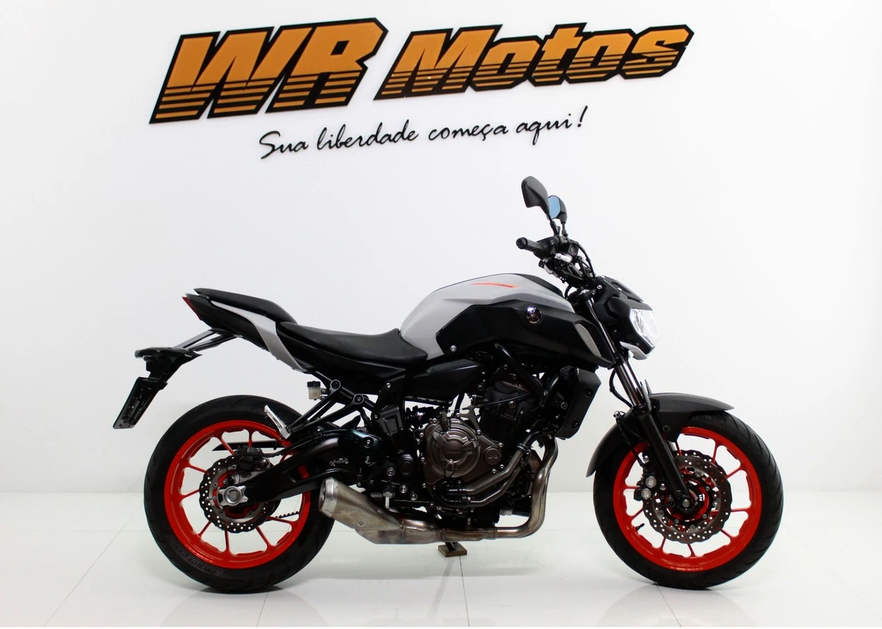 YAMAHA MT-07 ABS