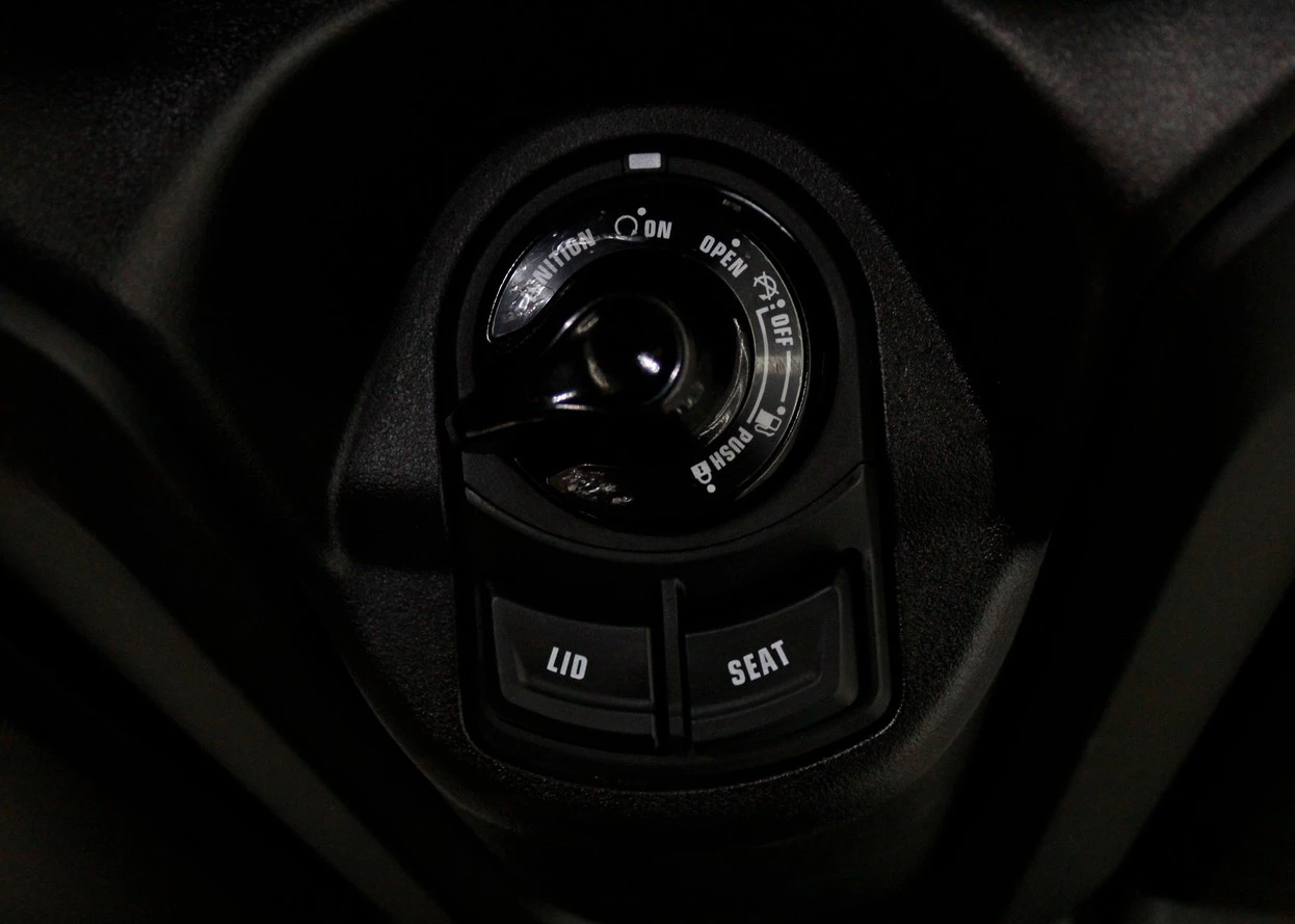 YAMAHA XMAX 250 CONNECTED ABS