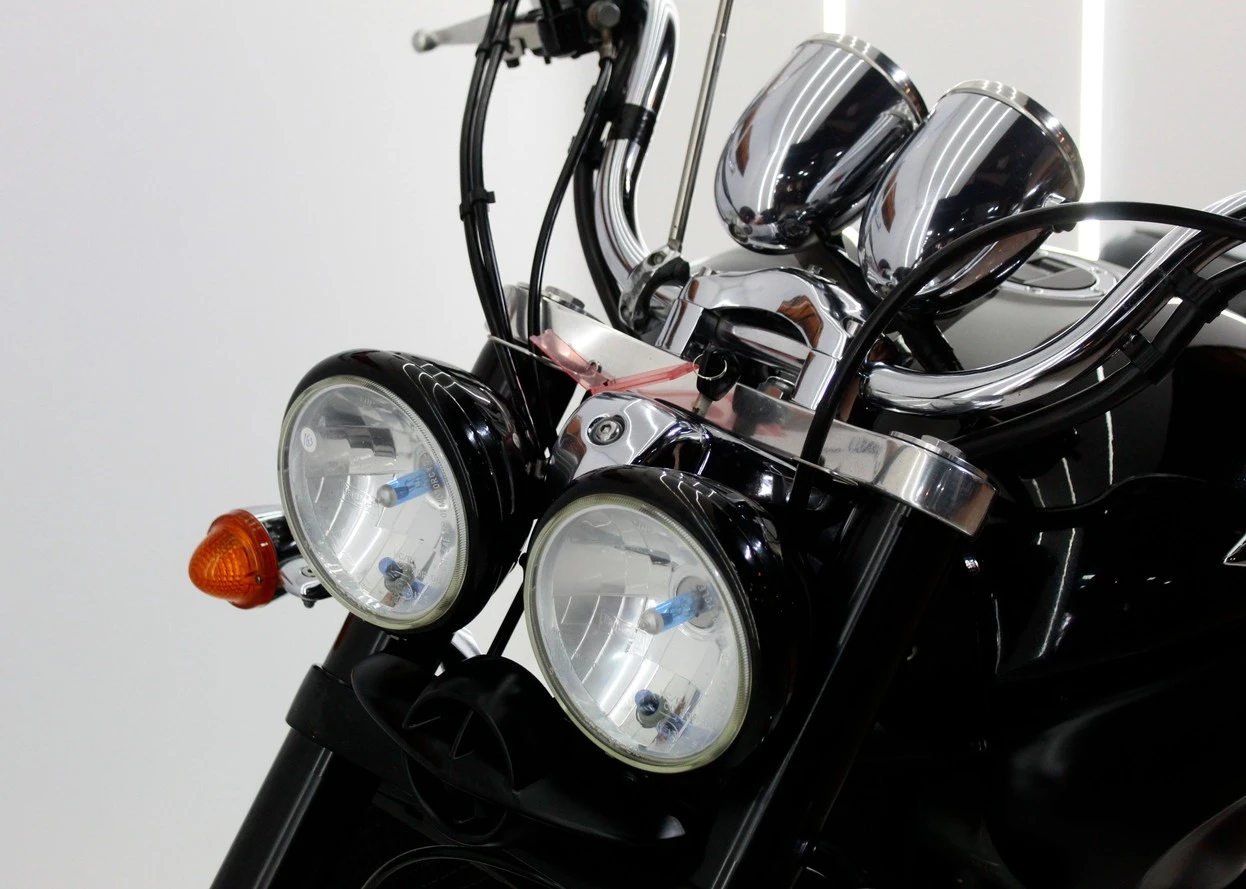 TRIUMPH ROCKET III ROADSTER