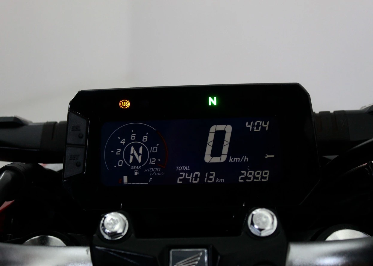 HONDA CB 300F TWISTER CBS