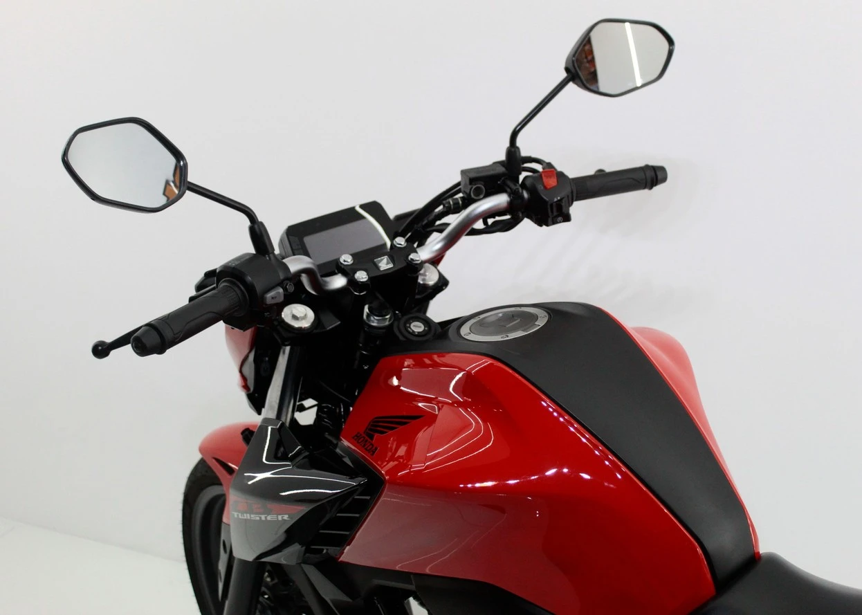 HONDA CB 300F TWISTER CBS