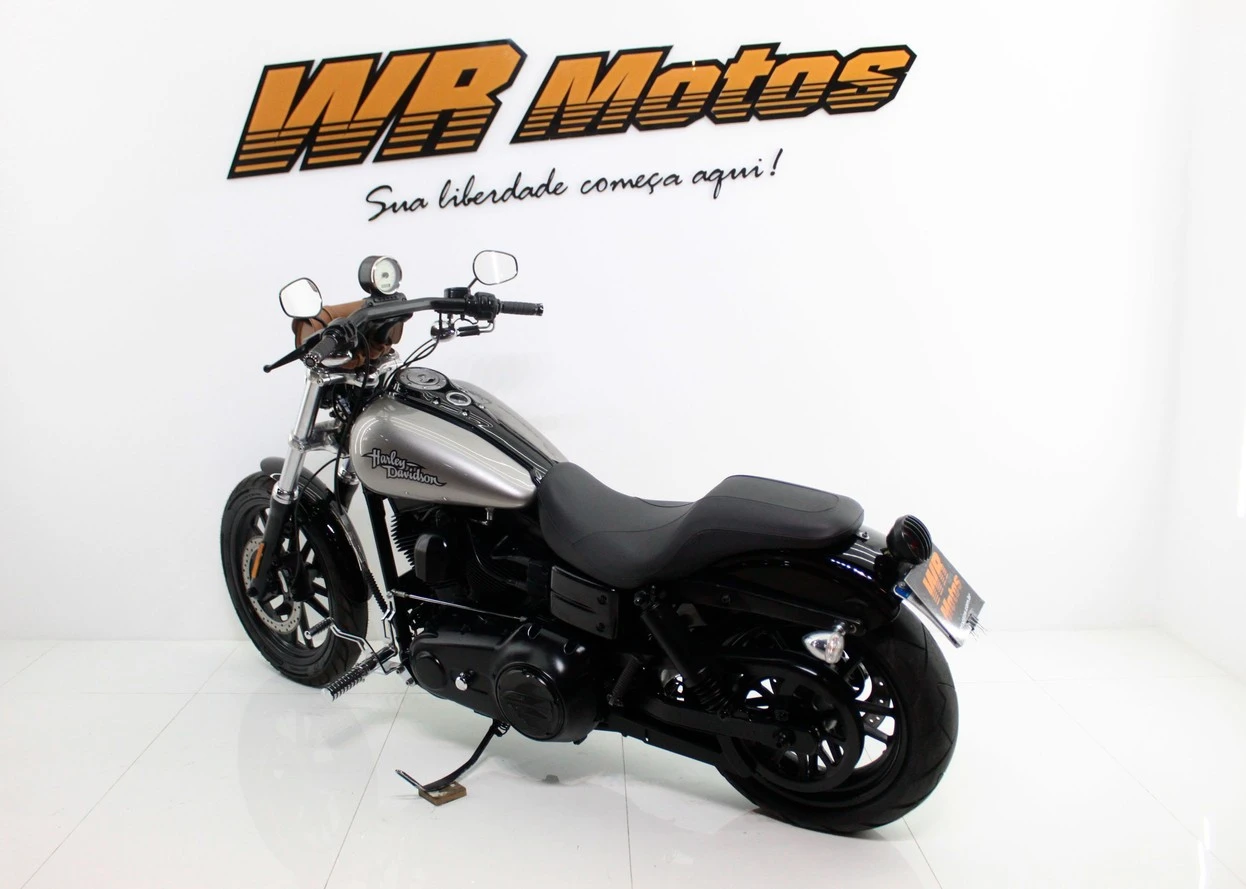 HARLEY-DAVIDSON DYNA SUPER GLIDE CUSTOM