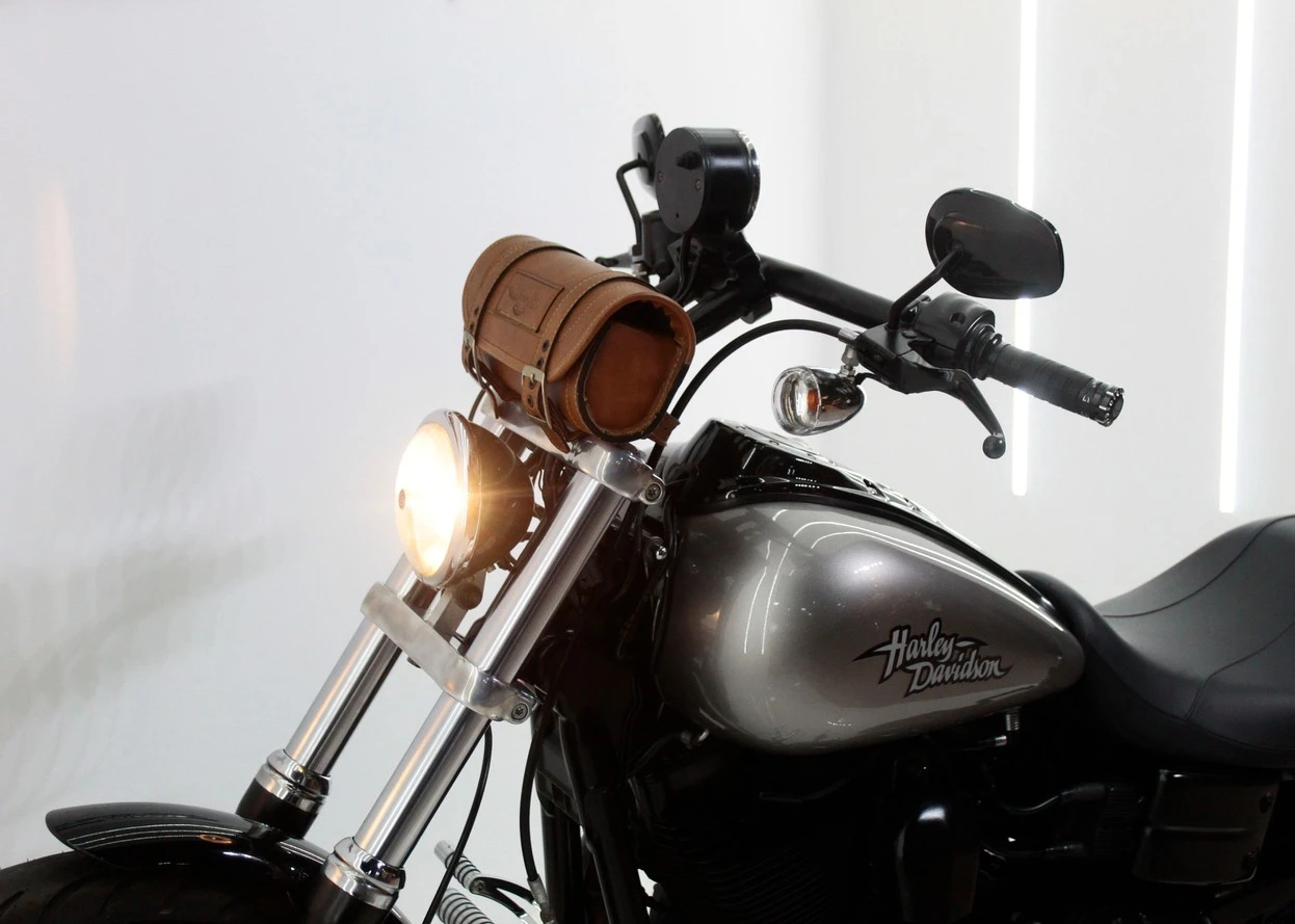 HARLEY-DAVIDSON DYNA SUPER GLIDE CUSTOM