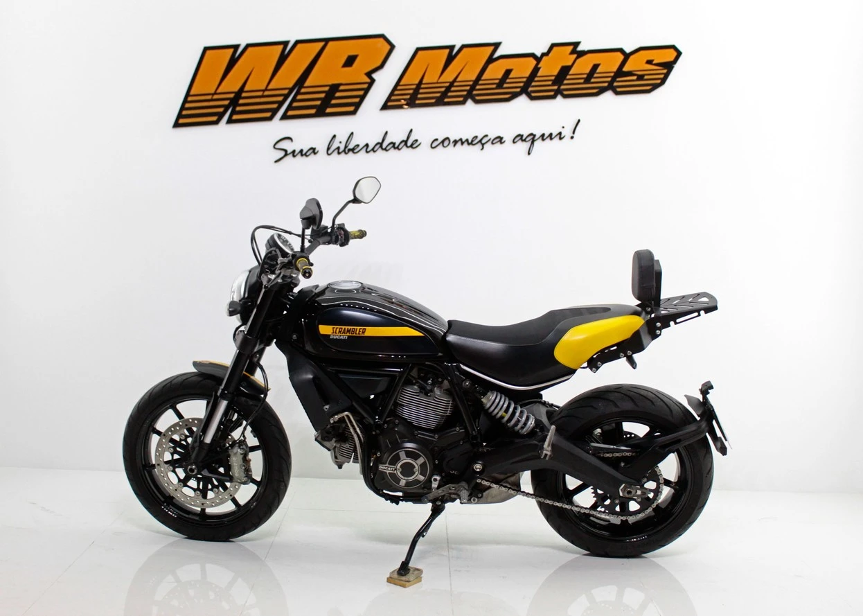 DUCATI SCRAMBLER FULL THROTTLE