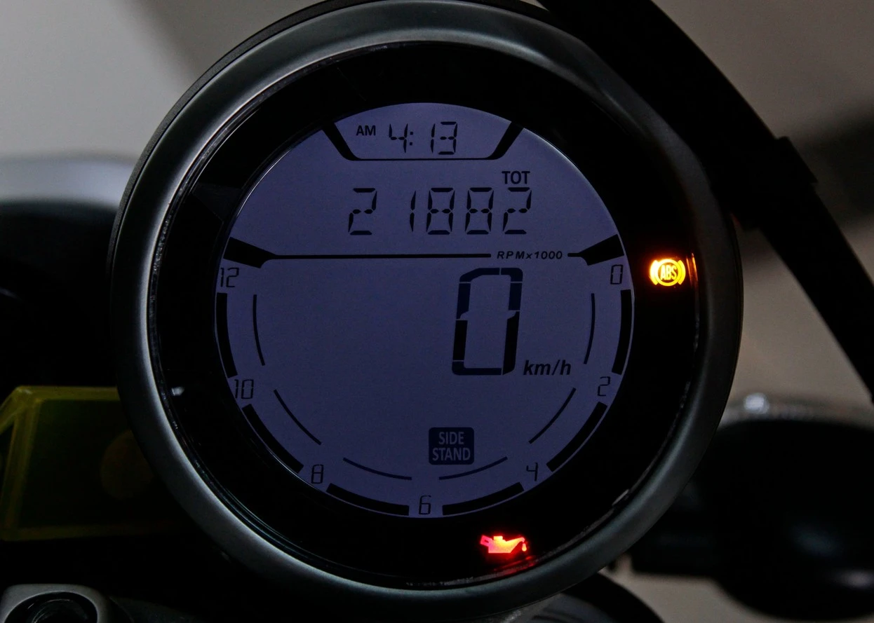 DUCATI SCRAMBLER FULL THROTTLE