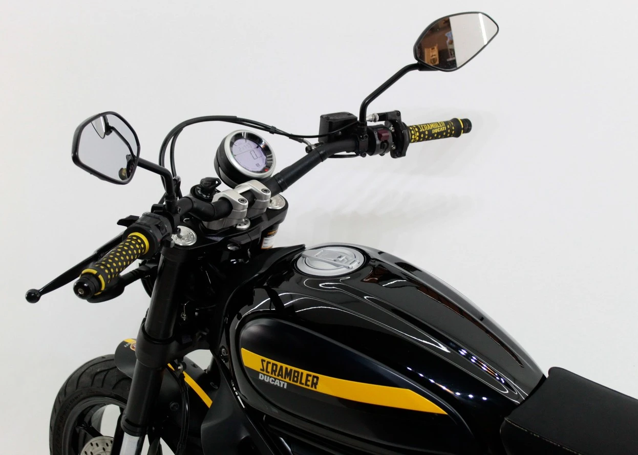 DUCATI SCRAMBLER FULL THROTTLE
