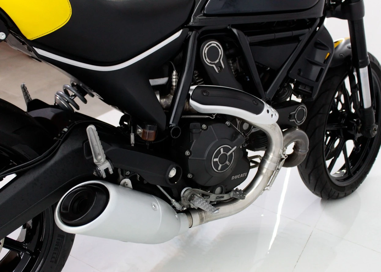 DUCATI SCRAMBLER FULL THROTTLE