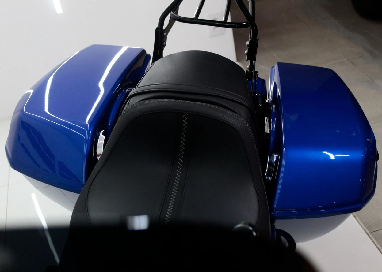 HARLEY-DAVIDSON STREET GLIDE