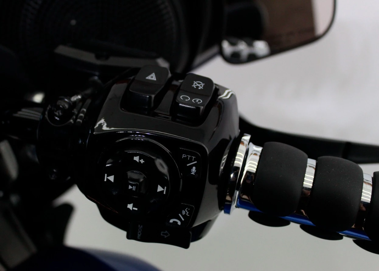 HARLEY-DAVIDSON STREET GLIDE