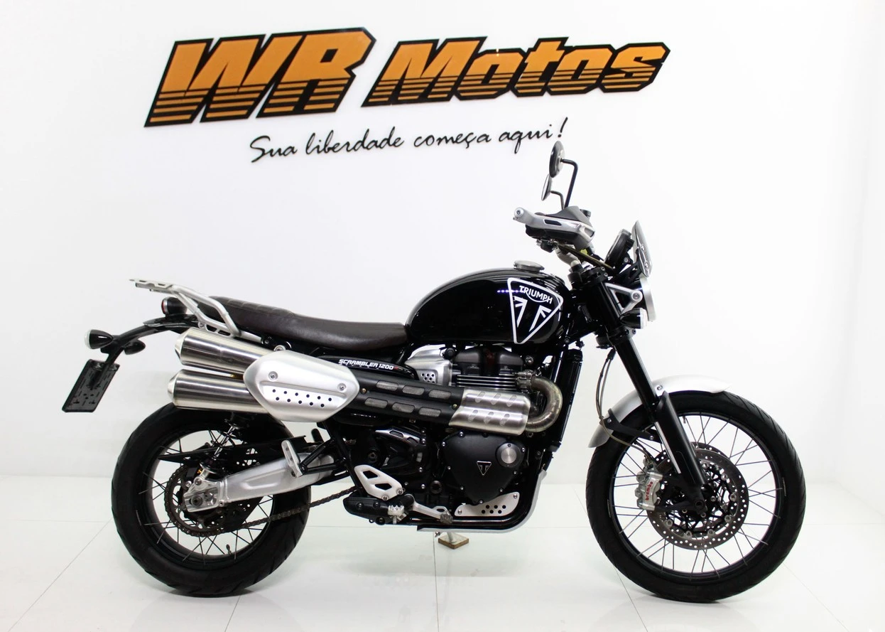 TRIUMPH BONNEVILLE SCRAMBLER 1200 XC