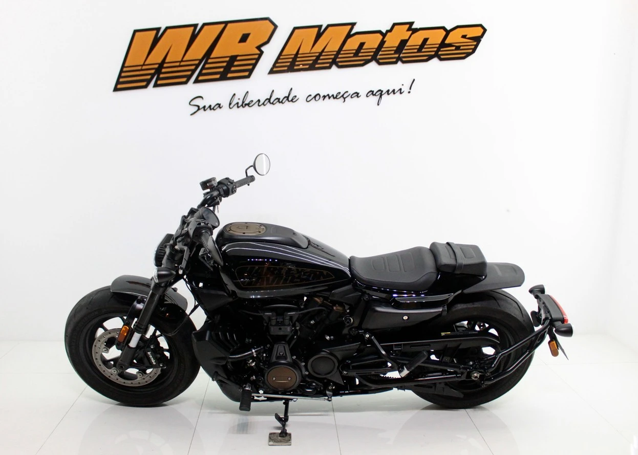 HARLEY-DAVIDSON SPORTSTER S