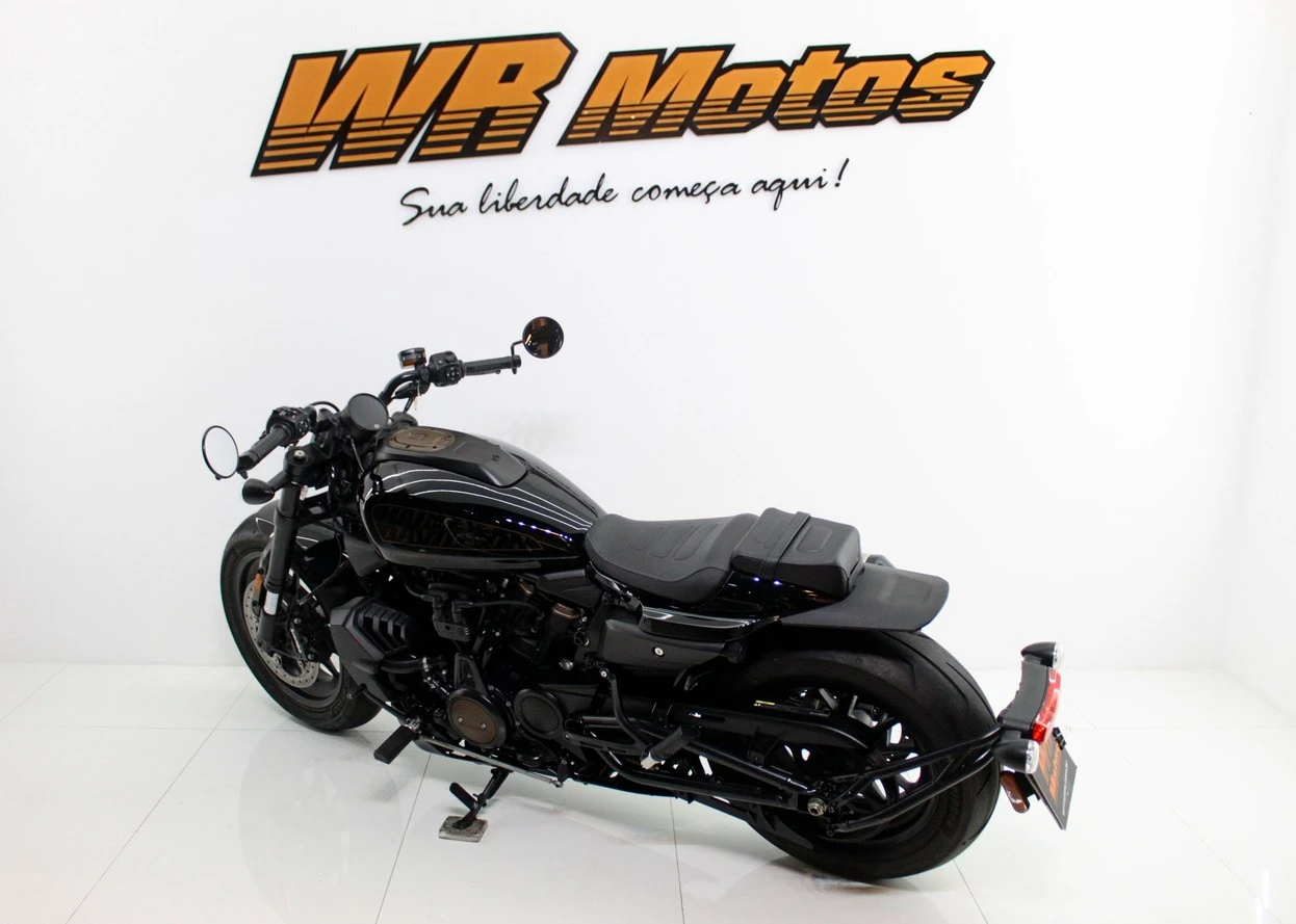 HARLEY-DAVIDSON SPORTSTER S